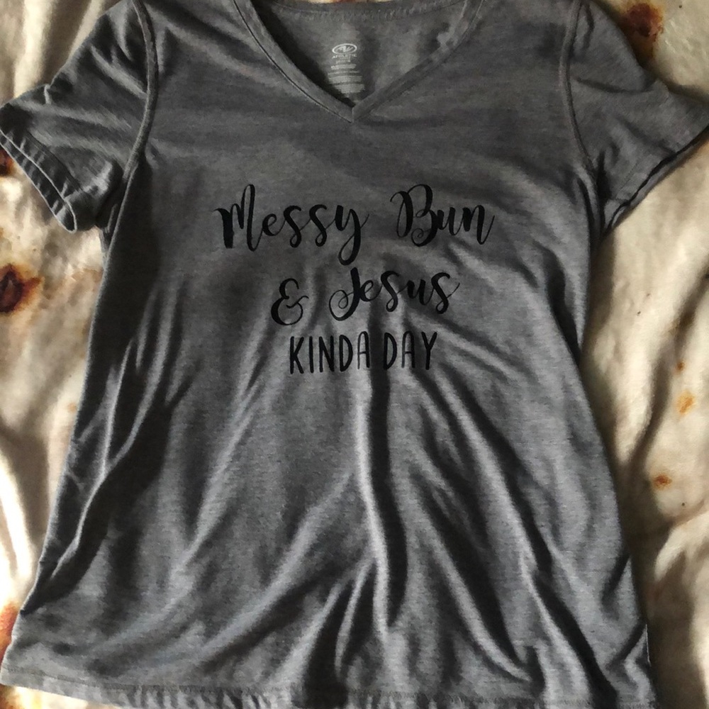 Short sleeve T